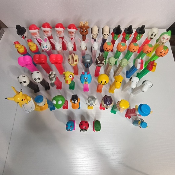 56 Piece PEZ Dispenser Collection Lot No Candy Some Vintage Keychains Minis - Picture 7 of 14